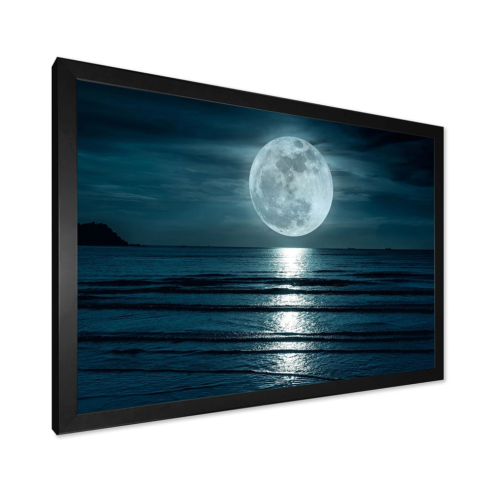 Toile « Super Moon Over The Sea I