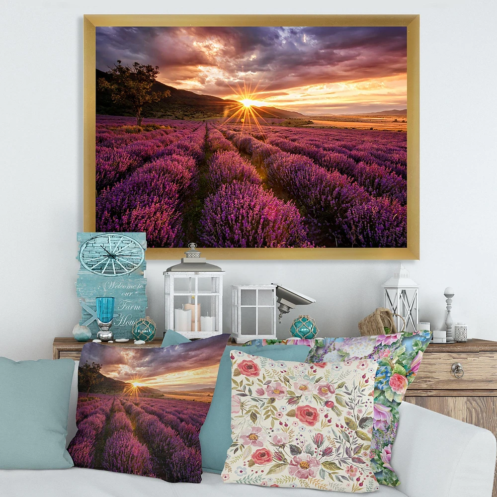 Toile « Sunrise & Dramatic Clouds Over Lavender Field IV