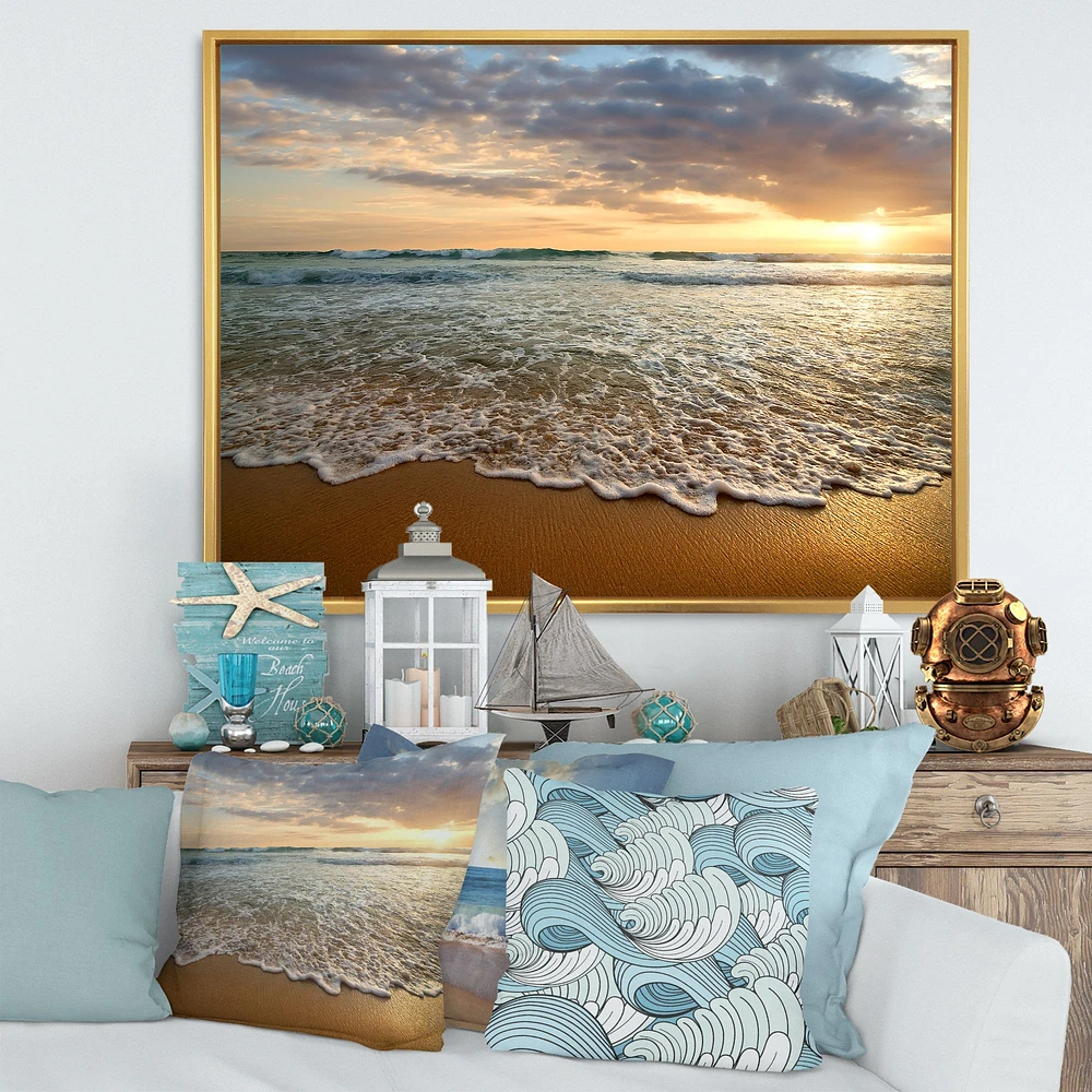 Toile  « Bright Cloudy Sunset Calm Ocean »