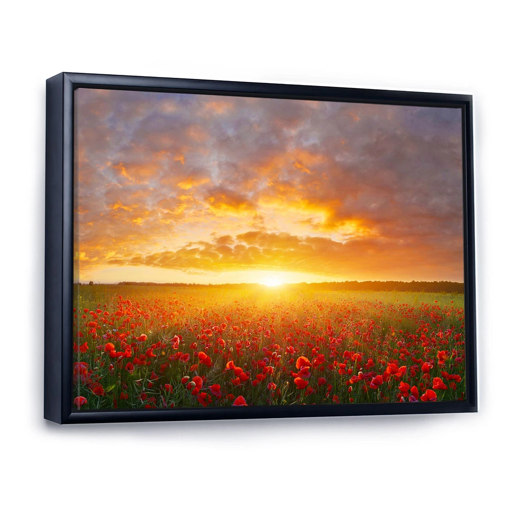 Toile « Poppy Field under Bright Sunset »