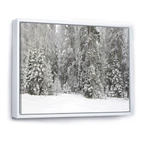 Toile « Foggy Winter Forest Panorama