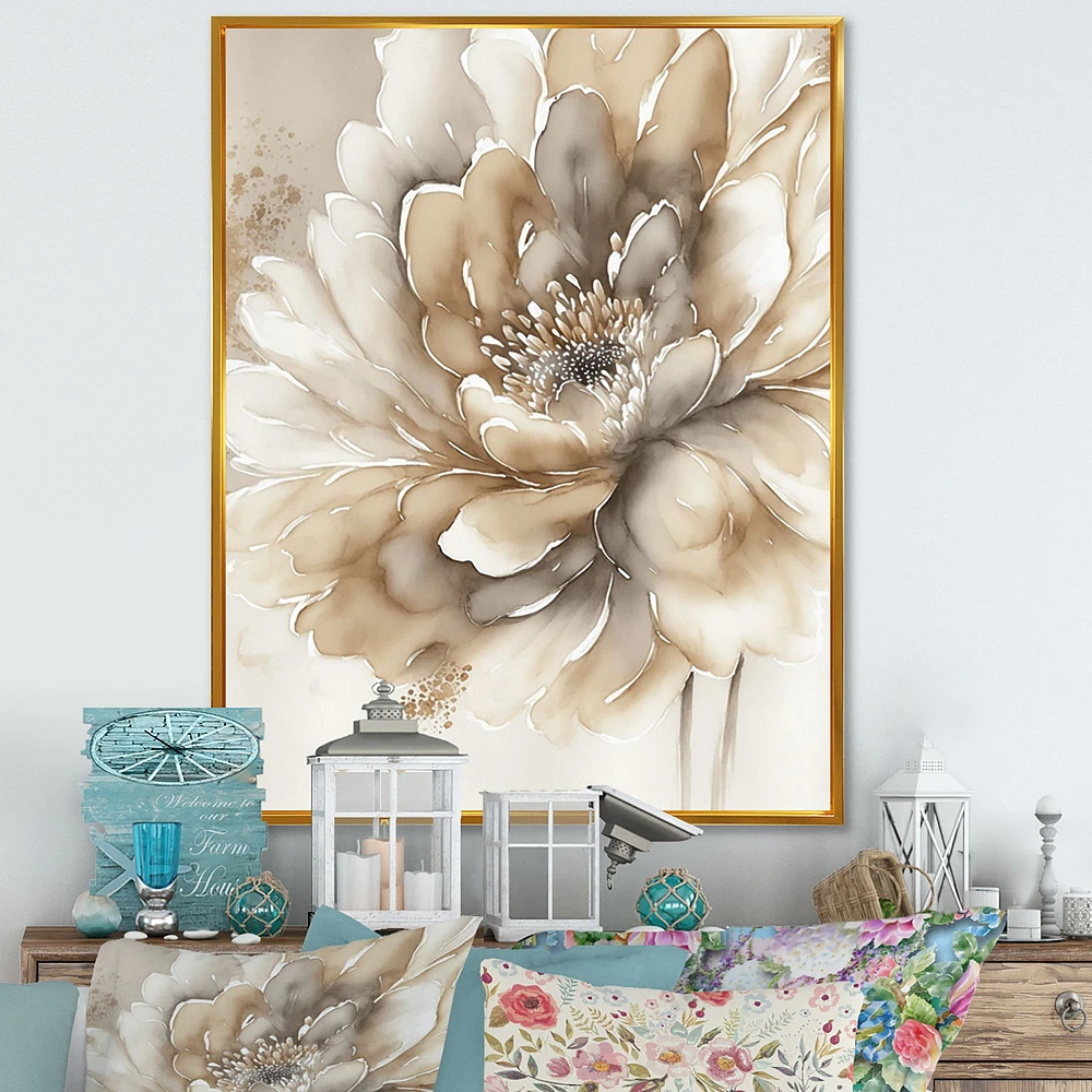 Single Beige Flower IV Wall Art