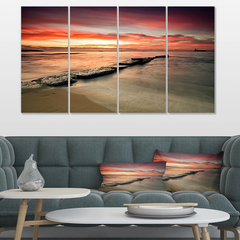 Panneaux de toile « Wonderful Sunrise on Black Ocean »