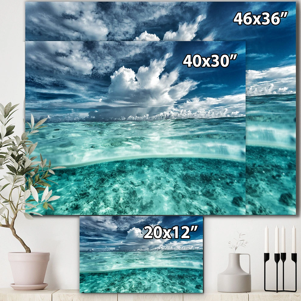 Toile « Amazing Underwater Seascape and Clouds »