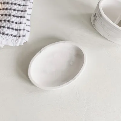 Diatomaceous wave bath accessories collection - diatomaceous wave soap dish - white