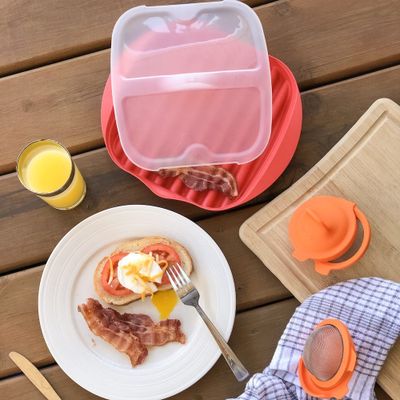 Lékué bacon and egg cooking set