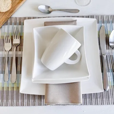 East meets west 16-piece dinnerware set by maxwell & williams