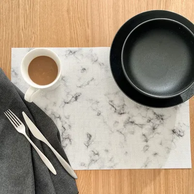 Marble printed vinyl placemat - white