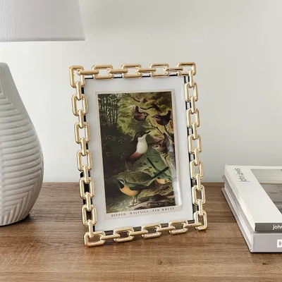 Chain link gold photo frame by torre & tagus