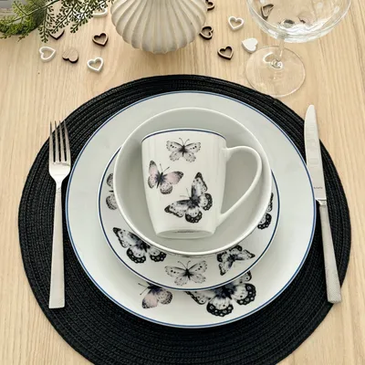 Butterfly 16-piece dinner set by lc maison