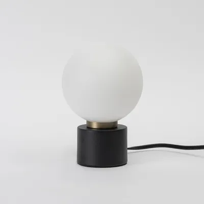 Shantal table lamp with round glass header - white black - wht black