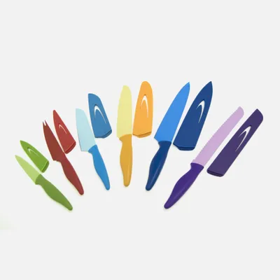 Ensemble de 6 pièces de couteaux colorés avec étuis protecteurs par starfrit