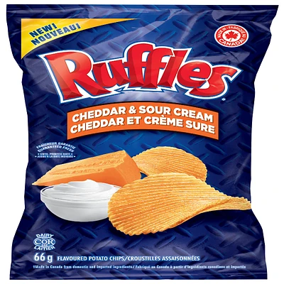 Ruffles Potato Chips - Cheddar & Sour Cream - 66g