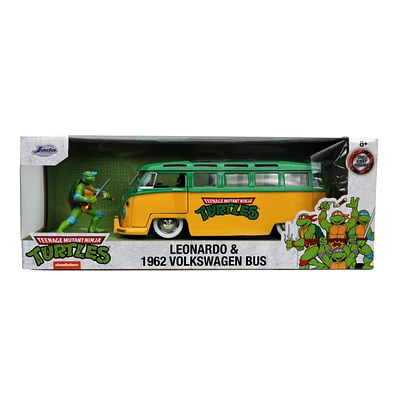 Teenage Mutant Ninja Turtles with Figure - Leonardo Figure & 1962 Volkswagen Bus