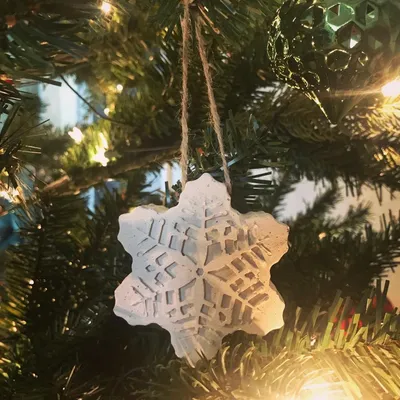 Luscious Leaves - Snowflake ornament