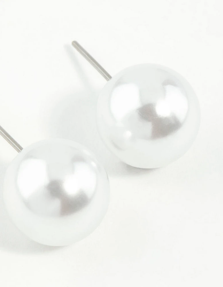 Round Pearl Stud Earrings