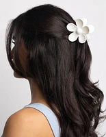 90s White Daisy Flower Claw