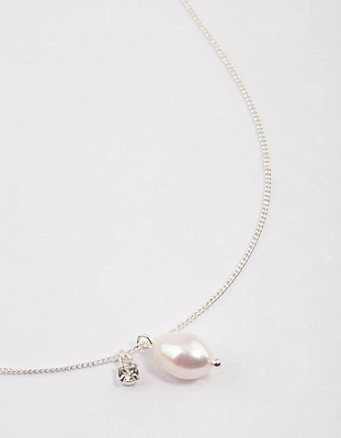 Silver Freshwater Pearl Diamante Drop Necklace & Polishing Set