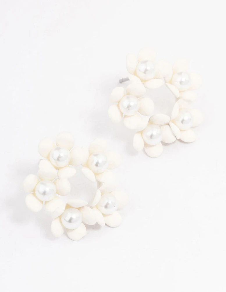 Flower & Pearl Circle Stud Earrings