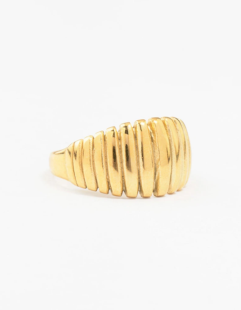 Waterproof Gold Plated Stainless Steel Crescent Cocktail Ring