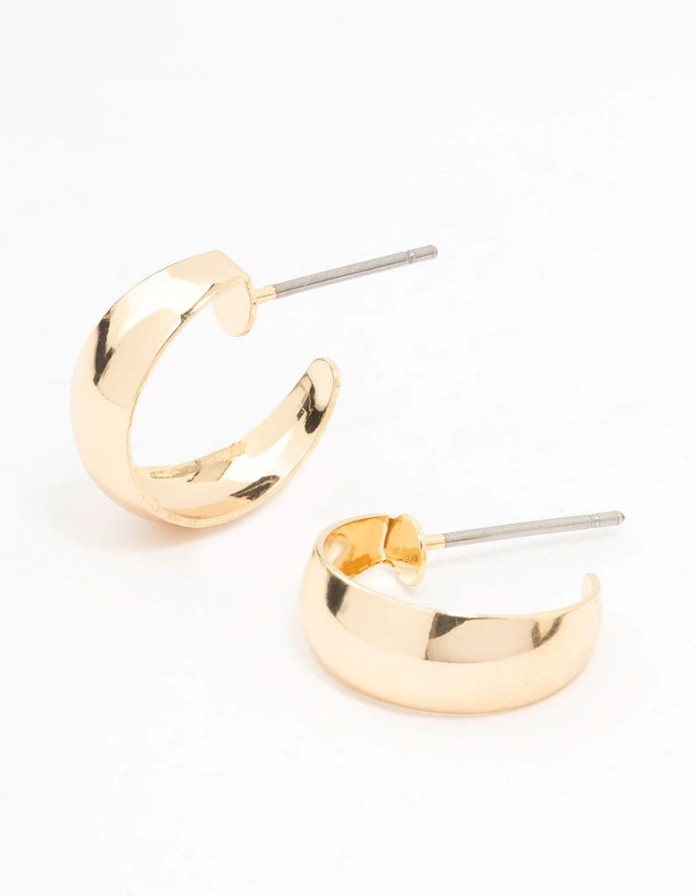 Gold Curved Huggie Earrings