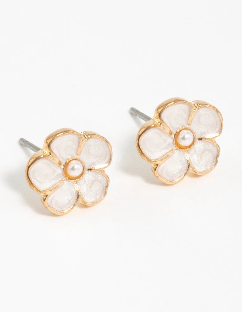 Gold Pearl Center Flower Stud Earrings