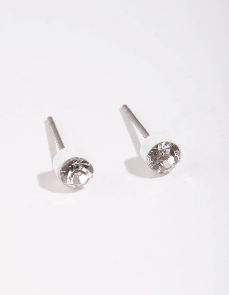 White Diamtante Bezel Stud Earrings