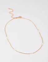 Gold Station Pearl Necklace