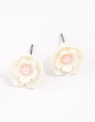 Pearlised Flower Stud Earrings