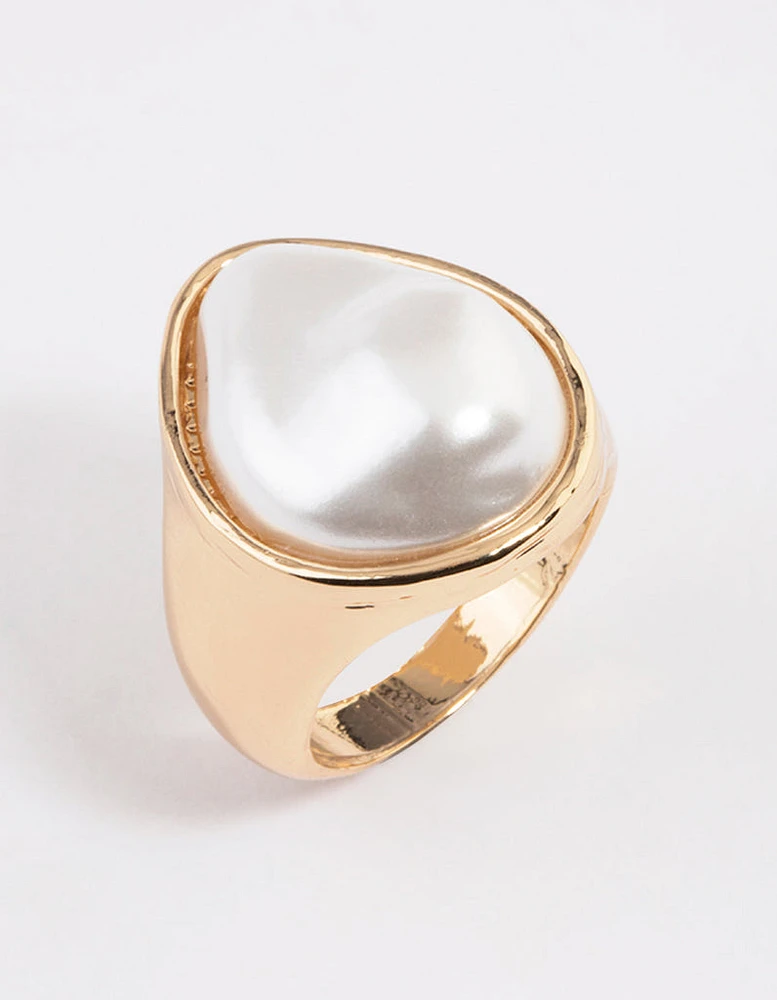 Gold Irregular Pearl Ring