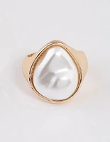 Gold Irregular Pearl Ring