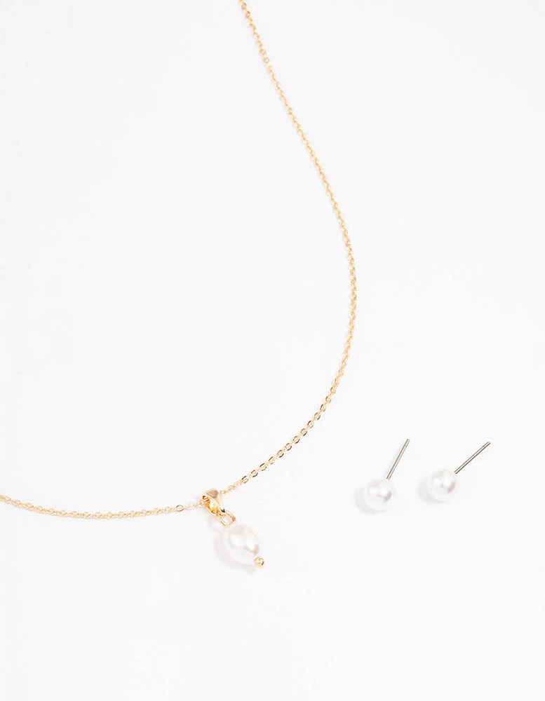 Gold Pearl Stud Earring & Necklace Set