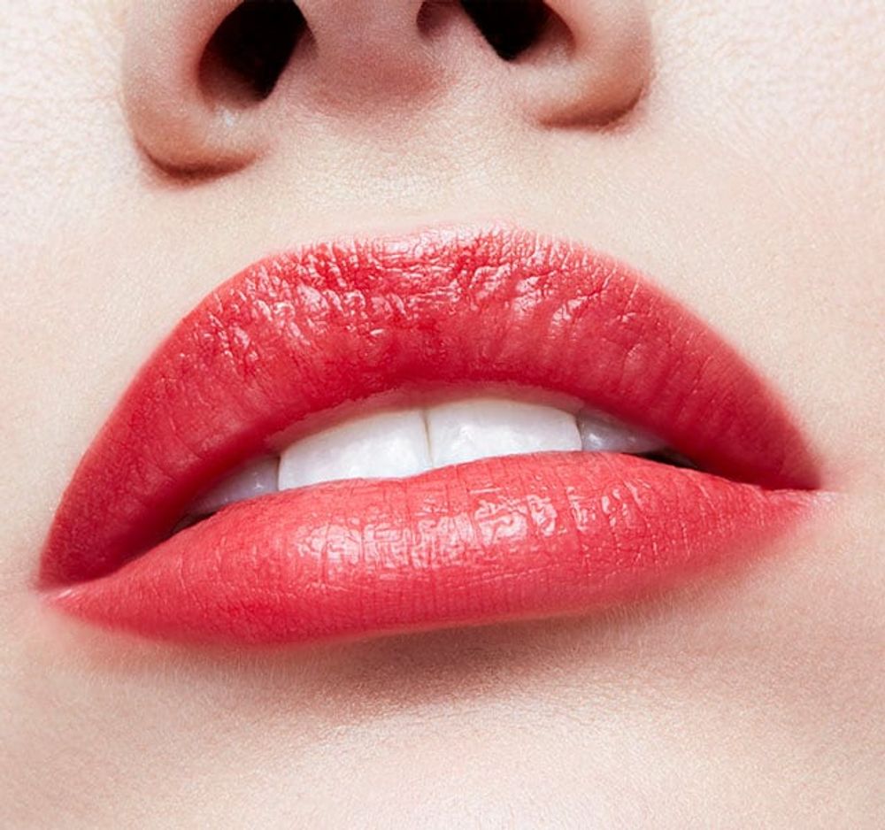 Lustre Lipstick
