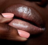 Lipglass
