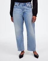 The Curvy Darted Barrel-Leg Jean Edmonson Wash: Raw Hem Edition | Madewell