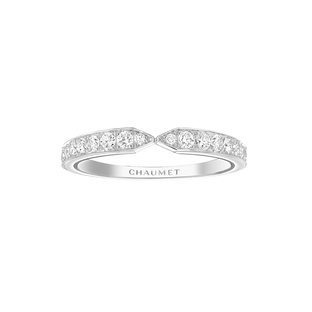 Joséphine Triomphe Platinum Diamond Pavé Wedding Band