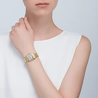 Panthère de Cartier Medium Quartz 29 x 37 mm Yellow Gold