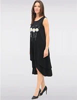 Manteaux | La maison du manteau au Québec Robe Noire Sans Manches à Imprimé Marguerites & Ourlet Asymétrique par Fun Sport