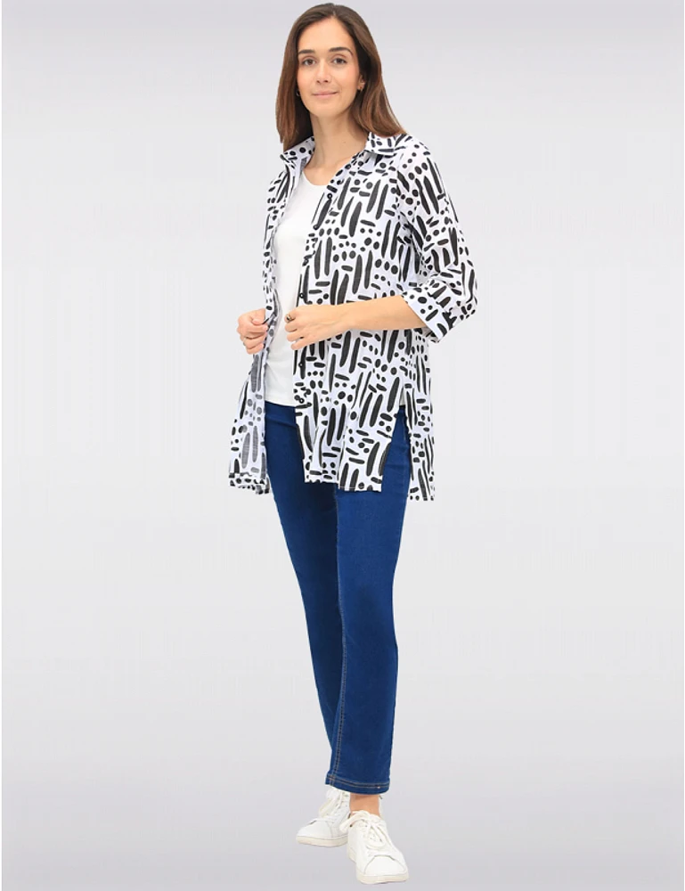 Manteaux | La maison du manteau au Québec Blouse N/b Boutonnée Imprimé à Manches 3/4 et Fentes Latérales par Goa