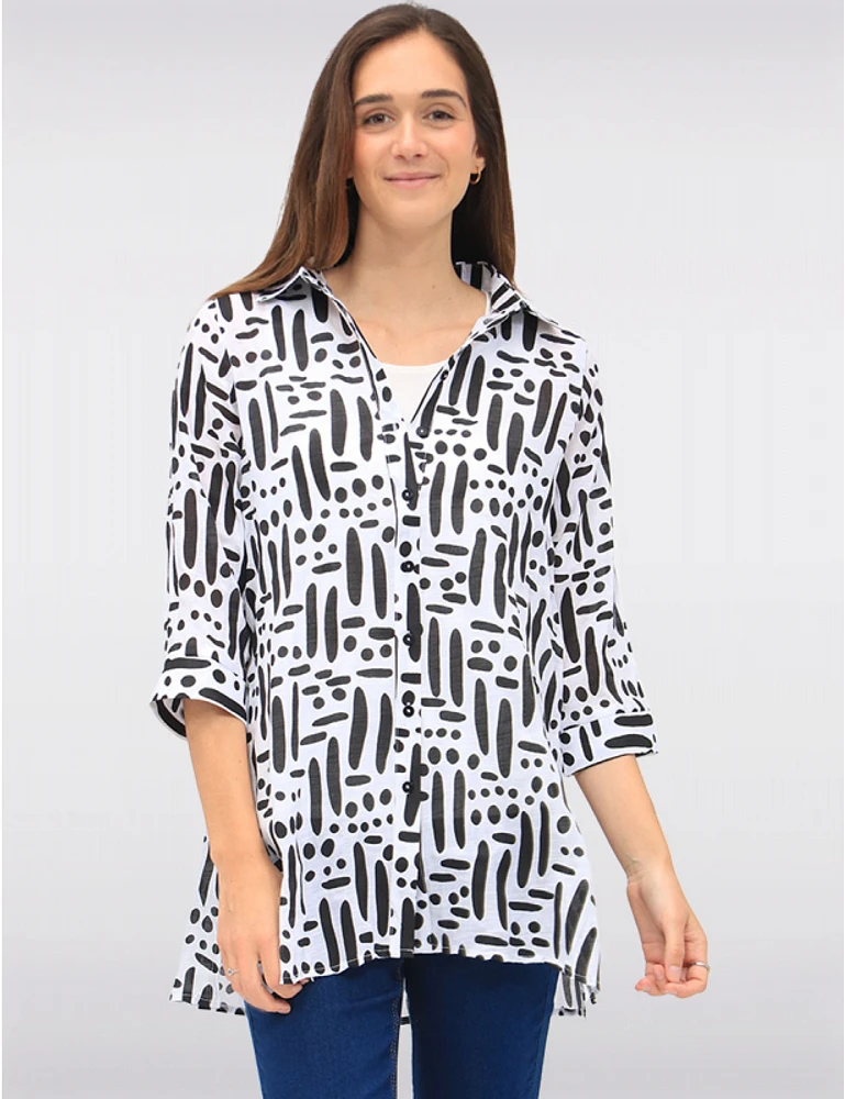 Manteaux | La maison du manteau au Québec Blouse N/b Boutonnée Imprimé à Manches 3/4 et Fentes Latérales par Goa