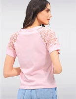 T-shirt Col V Dentelle par Gabby Isabella