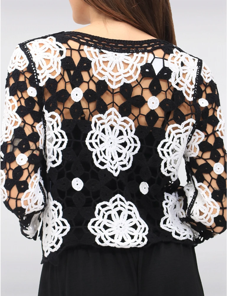 Haut Crochet Fleuri par Gabby Isabella
