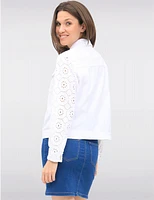 Manteaux | La maison du manteau au Québec Veste Courte en Denim Blanc Avec Poches À Rabat Coton Œillets Par Dash