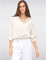 Manteaux | La maison du manteau au Québec Chemise Froissée Légère à Nouer, Ornée de Clous Argentés par Froccella