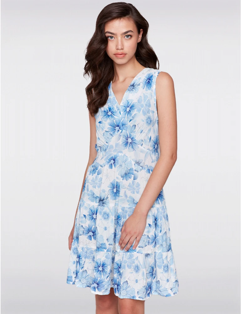 Robe Sans Manches à Fleurs par Charlie B