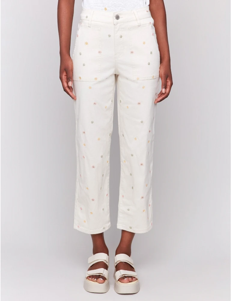 Manteaux | La maison du manteau au Québec Pantalon Droit Écourté en Sergé Extensible avec Broderies Florales par Charlie B