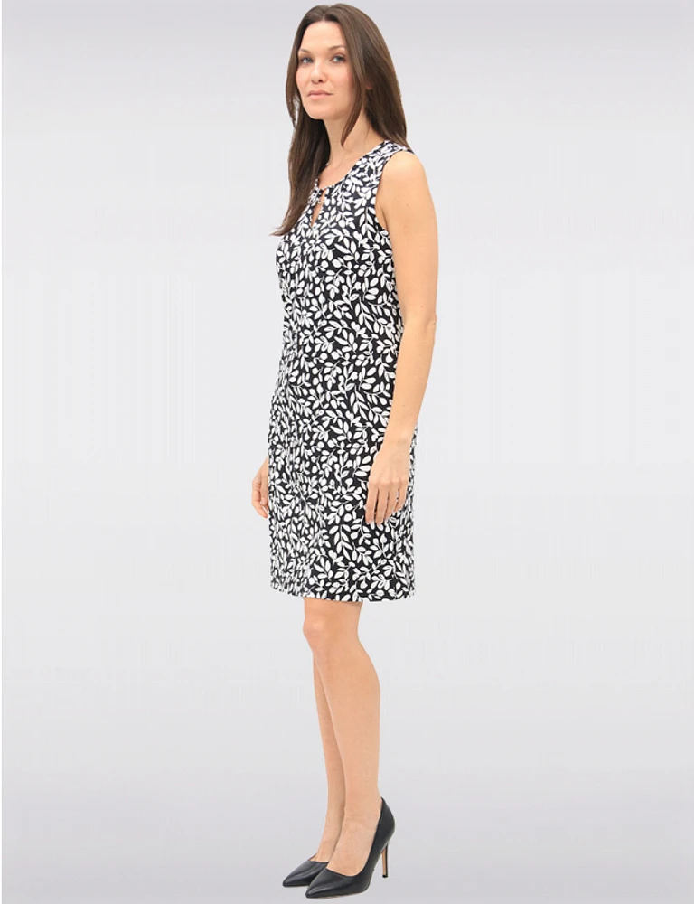 Robe Mi-Longue Sans Manches Amani Couture
