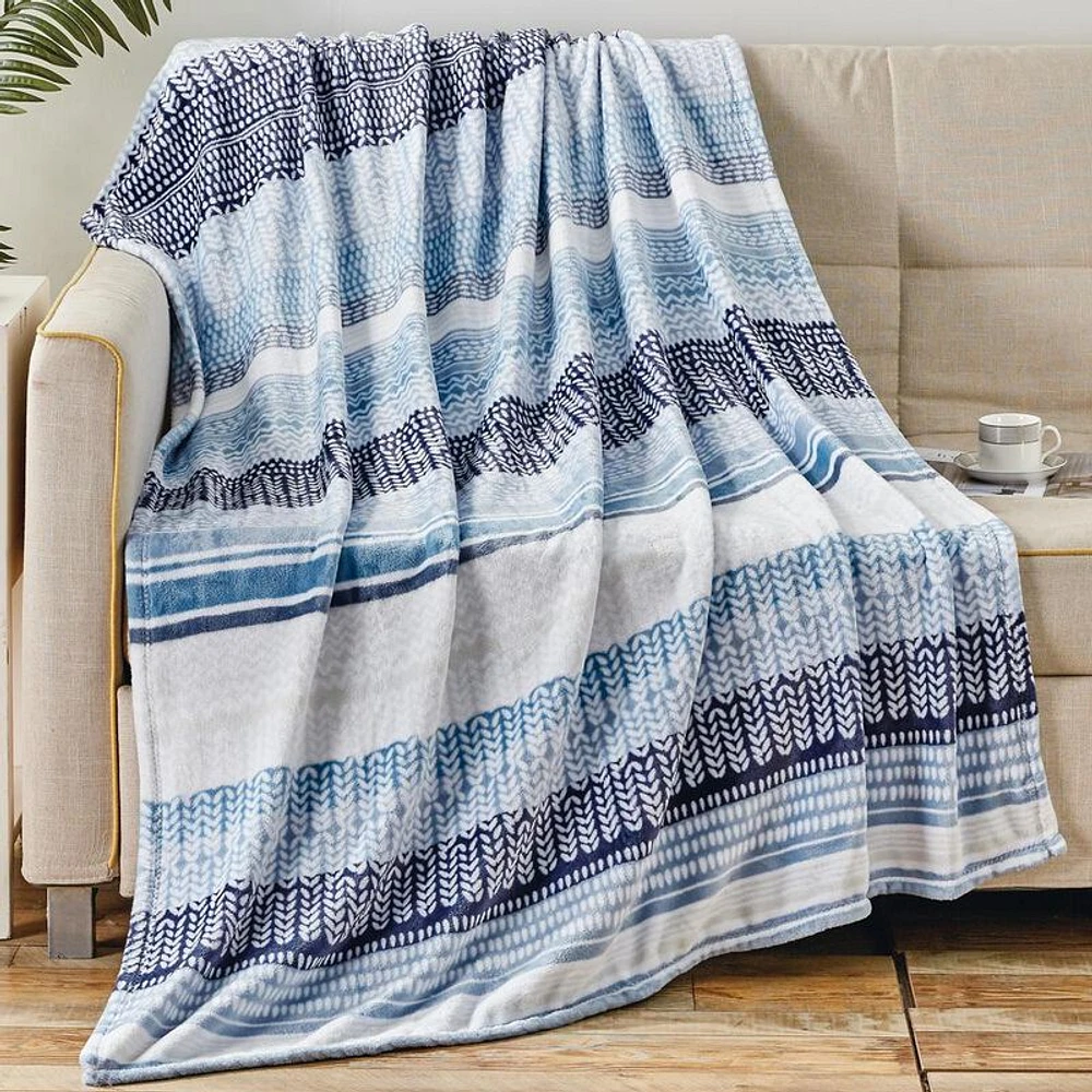 Plazatex Anissa Micro Plush Decorative All Season Throw Blanket 50