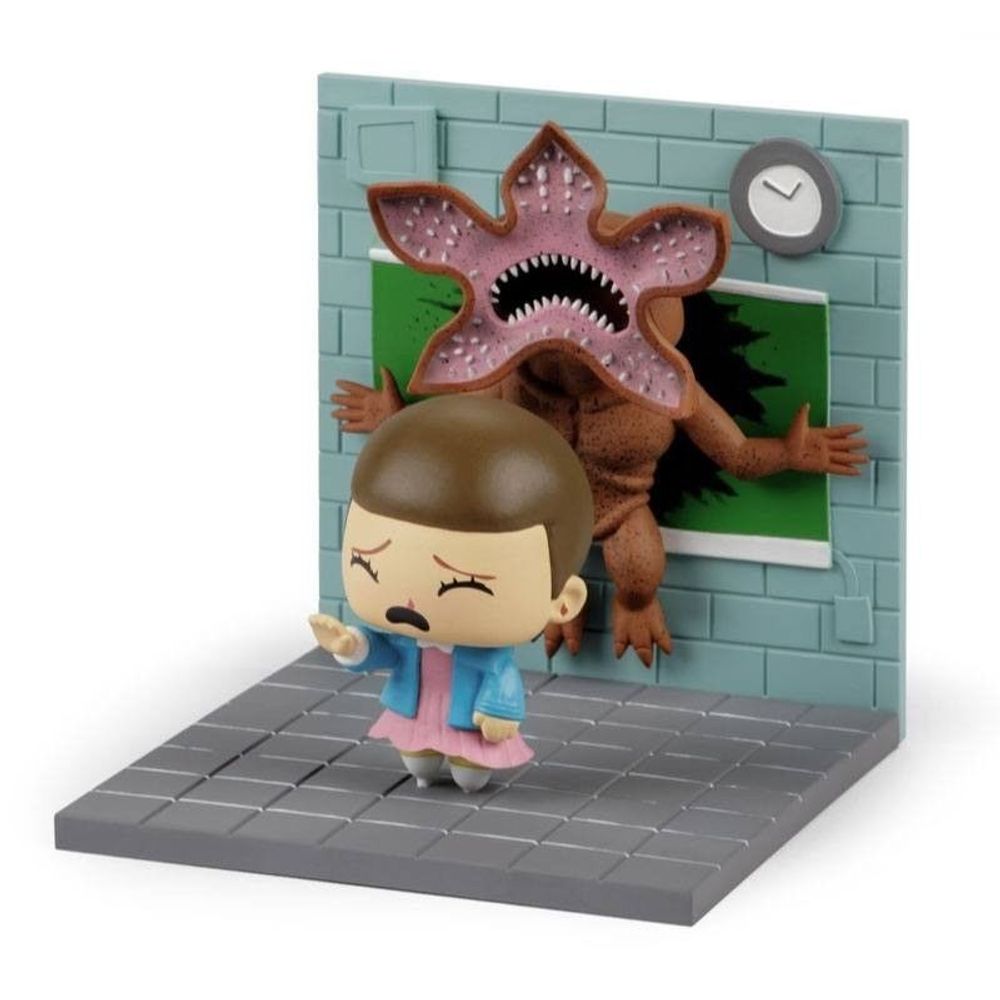 Games Alliance Diorama Stranger Things Eleven Vs Demogorgon Les Terrasses Du Port