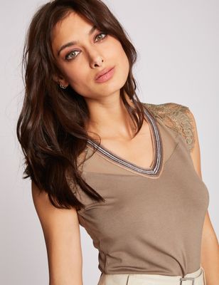 T-shirt manches courtes détails dentelle kaki femme | Morgan
